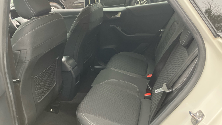 Ford Puma 1.0 EcoBoost Hybrid mHEV Titanium First Ed 5dr Petrol Hatchback